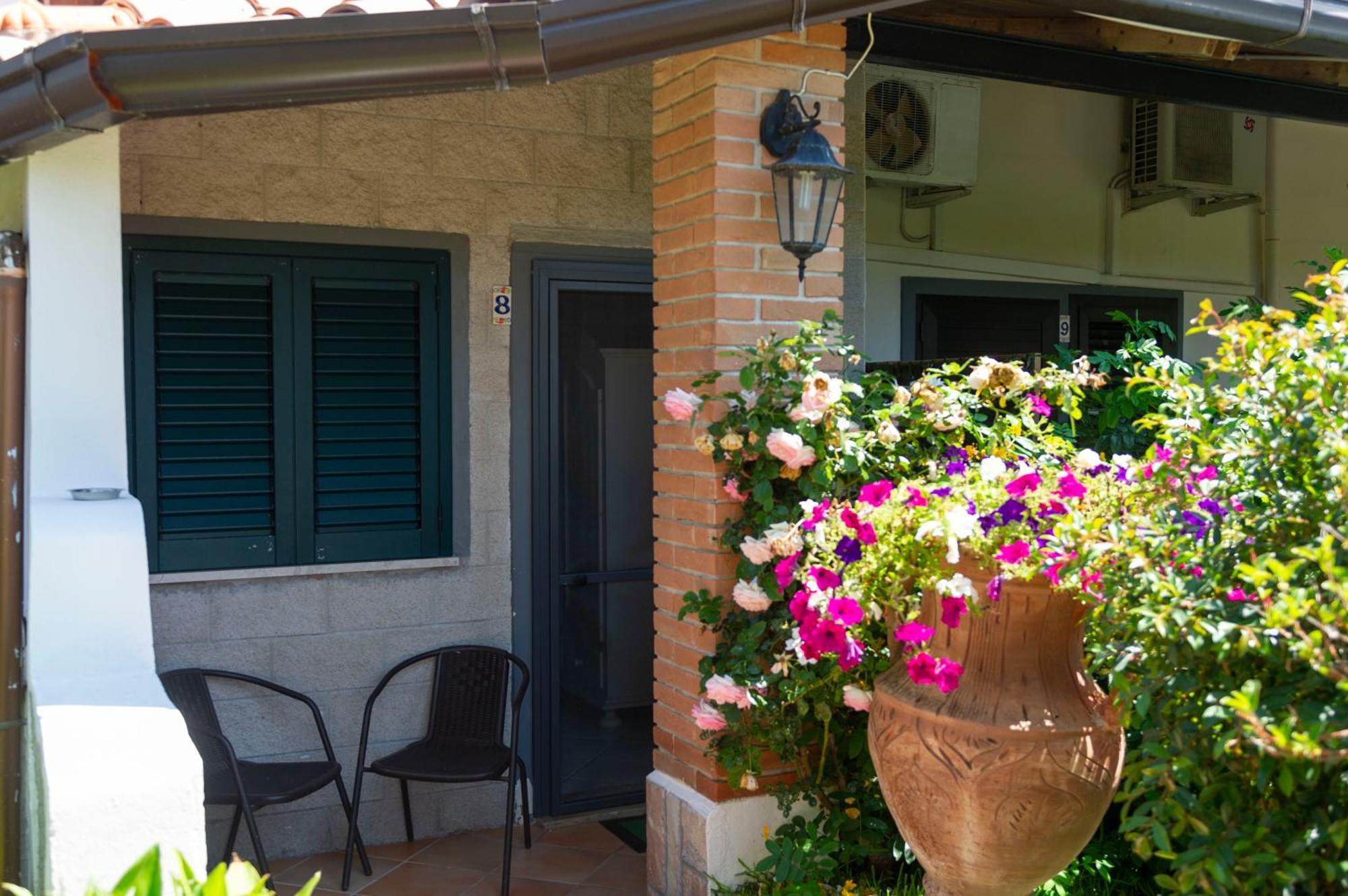 ספרלונגה B&B Appartamenti L'Anfora מראה חיצוני תמונה
